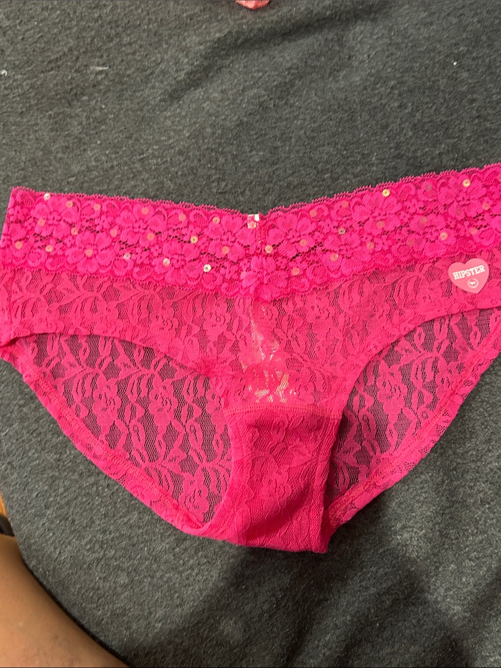 Victoria Secret - Picture 10 of 16